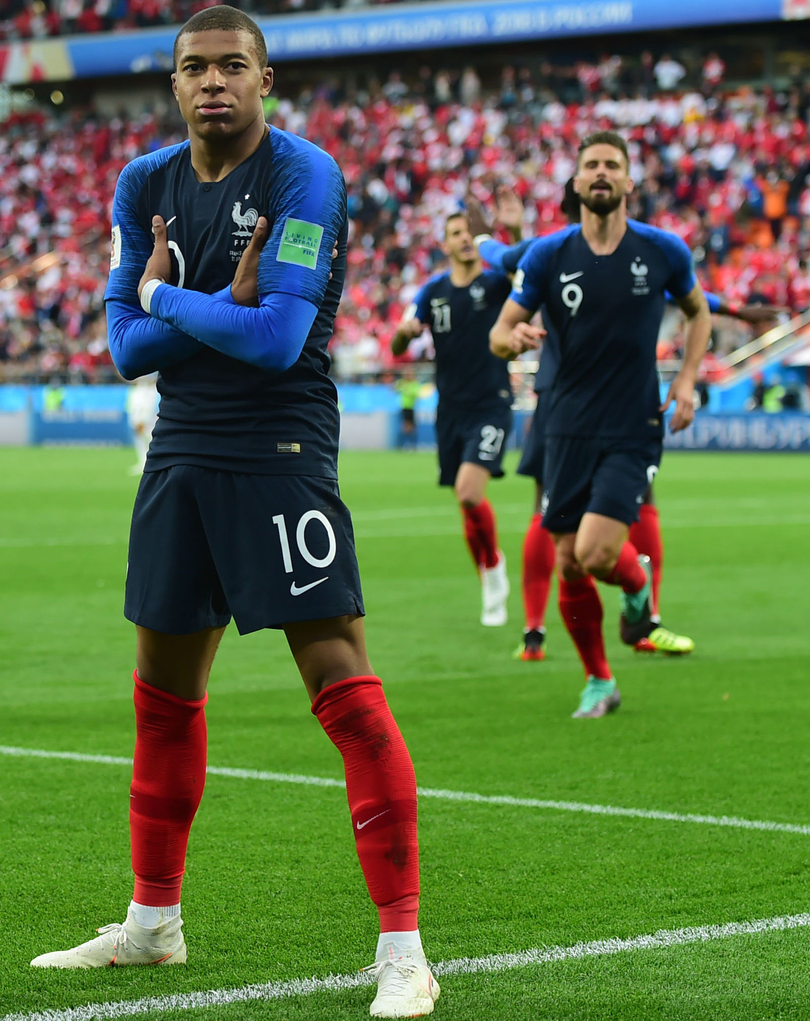 【直播吧评选】3月27日NBA最佳球员大舞台球员！