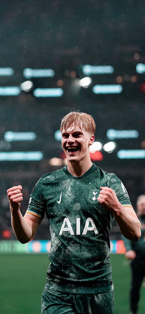 TA：尼潘外租阿贾克斯的可能已消失；曼城考虑是否留埃切韦里